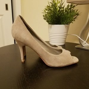 Beige Suede pumps